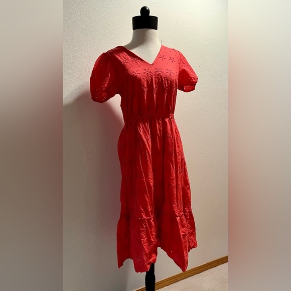 J. Crew Dresses & Skirts - J. Crew Vibrant melon colored eyelet Midi Dress size 4